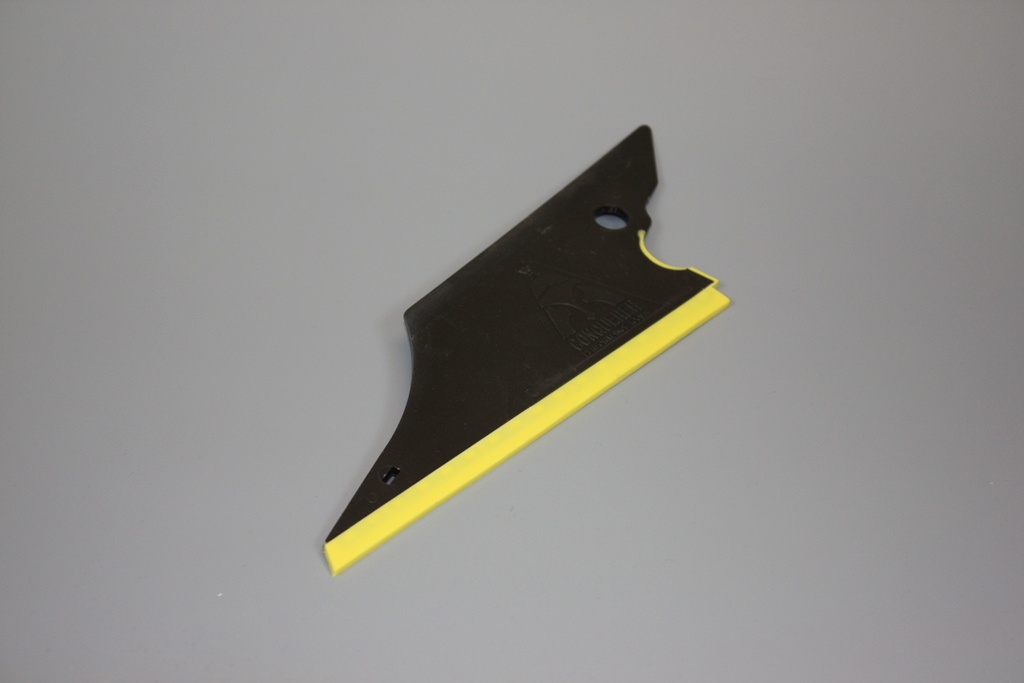 F119